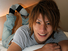 美○年がホテルで競パンヌルヌル絡み＆濃厚まったりSEX
