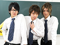 3人のイケメン学生が身体検査！？女教師と4Pエッチ！！