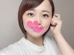 出会い系で知り合った素人22歳女子大生を個人撮影。
