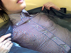 濡れる窮屈な制服4