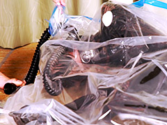 フェティッシュマスターへの愛…自ら真空圧縮されるキキ