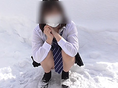 JCあやか初めてのパンティー撮影