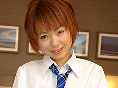 魅惑のベイビーフェイス 若葉ひな