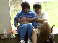 巨乳女子○生 野外カップル隠し撮り