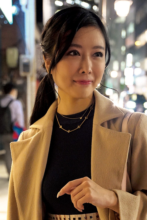 清楚系お上品奥さまがドエロ妻になるまでの記録。