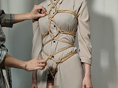 菅原花音 － 亀甲縛りに挑戦！