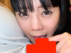 美女が唾液まみれで包茎の中をぐちゅぐちゅ！