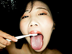 【個人撮影】沙つむぐの唾液掻き出しベロ顔面ツバパック